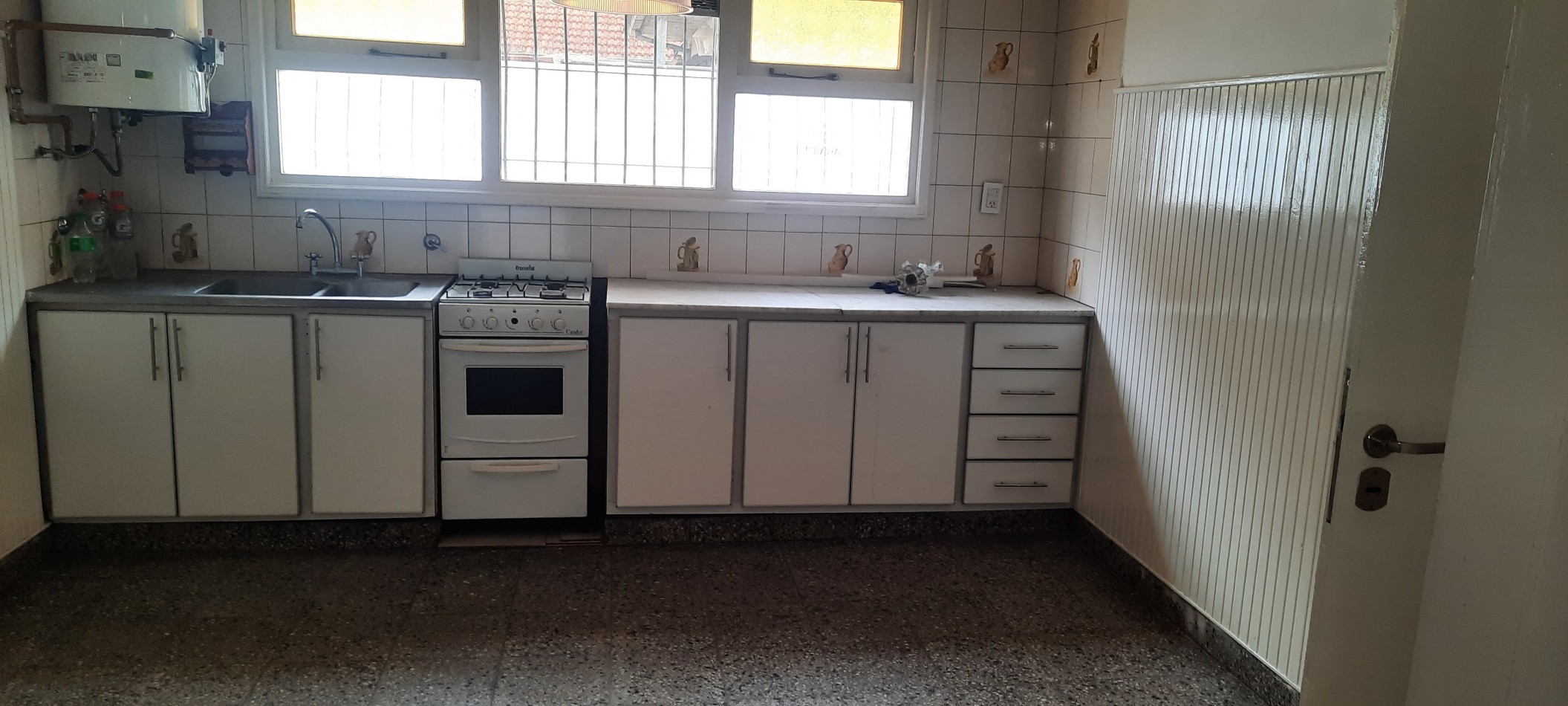 ALQUILER COMERCIAL / PROFESIONAL
