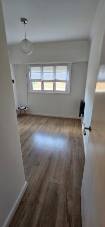 OPORTUNIDAD! Venta PH reciclado  3 ambientes al frente. Apto Crédito