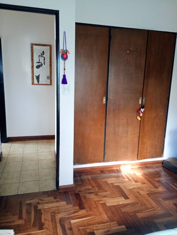 IMPECABLE DPTO 4 AMBIENTES, PLANTA BAJA AL FRENTE, C/ JARDIN. CALLE SAN JUAN AL 3000. APTO CREDITO 