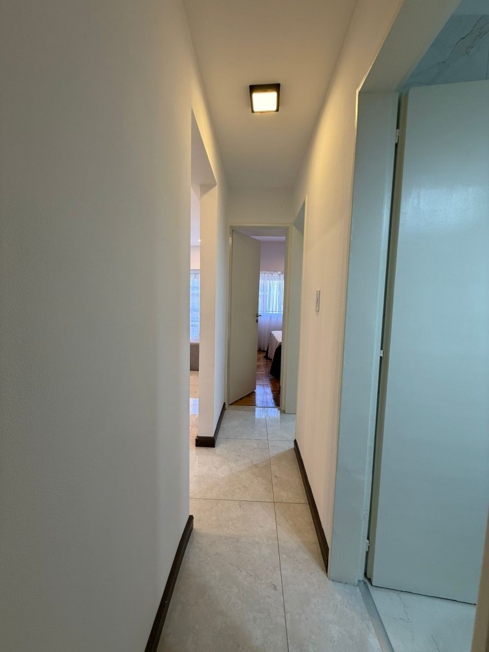  Venta Departamente tres ambientes al frente. Brown al 2300. Amoblado