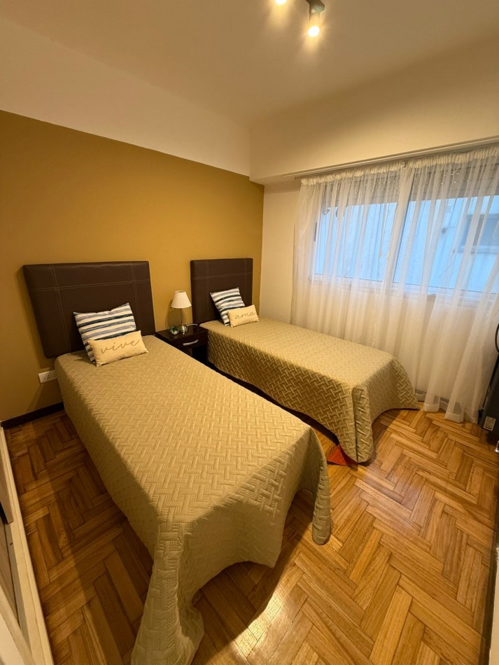  Venta Departamente tres ambientes al frente. Brown al 2300. Amoblado