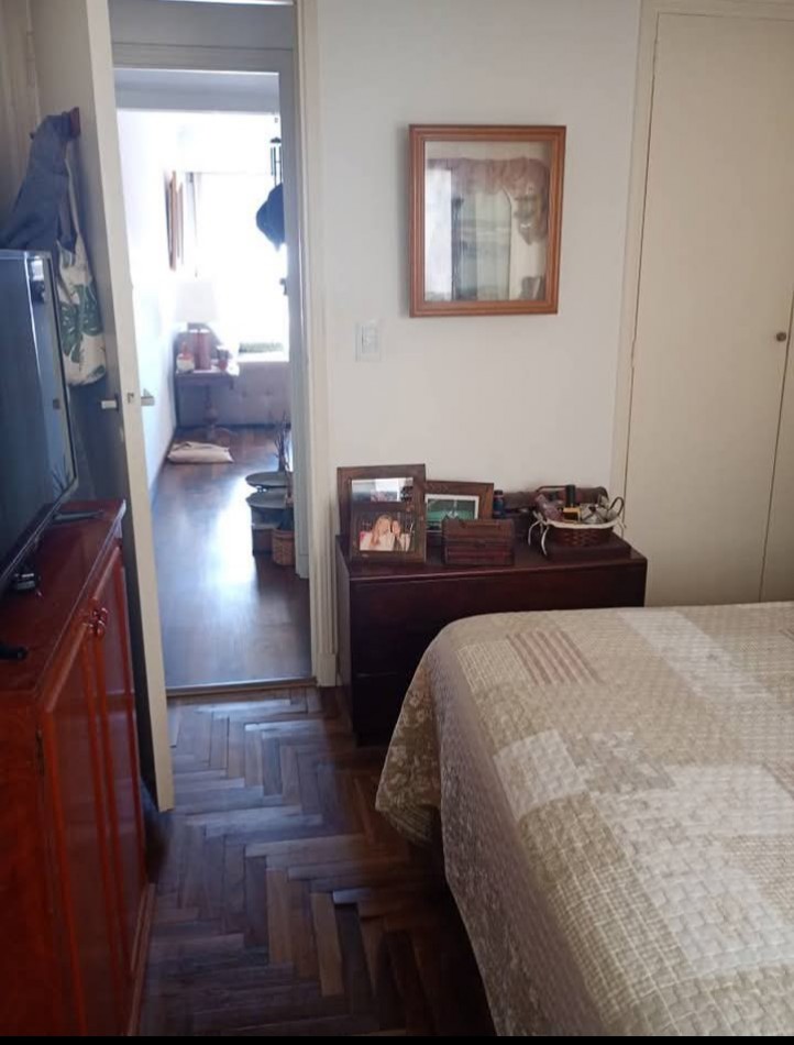 Venta Depto dos ambientes c/ dependencia. Zona Plaza Colon