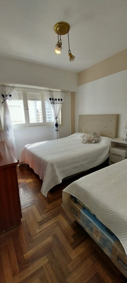 Oportunidad!!!!Venta dpto dos ambientes, apto credito. Zona comercial(Av. Luro y Salta).