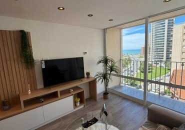 Departamento 2 ambientes a la calle con balcon y vista al mar 