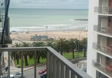 Venta dpto dos ambientes reciclado y amoblado c/vista al mar en Alsina y la costa.