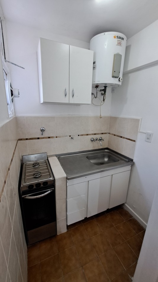 VENTA MONOAMBIENTE RECICLADO -PLAZA MITRE-