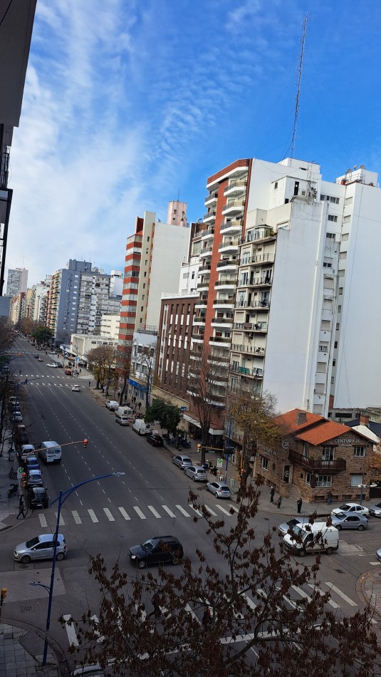 VENTA MONOAMBIENTE RECICLADO -PLAZA MITRE-